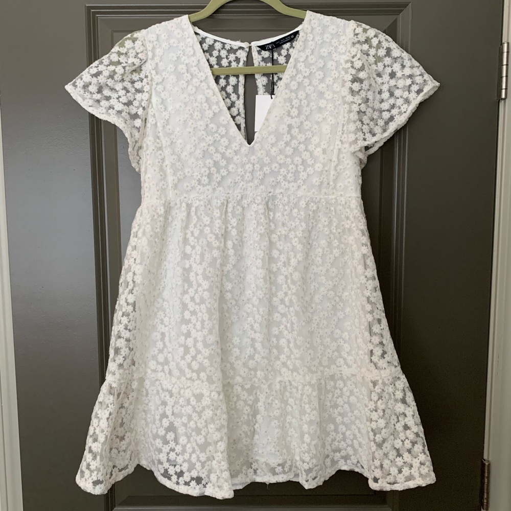 NWT ZARA White Daisy Playsuit